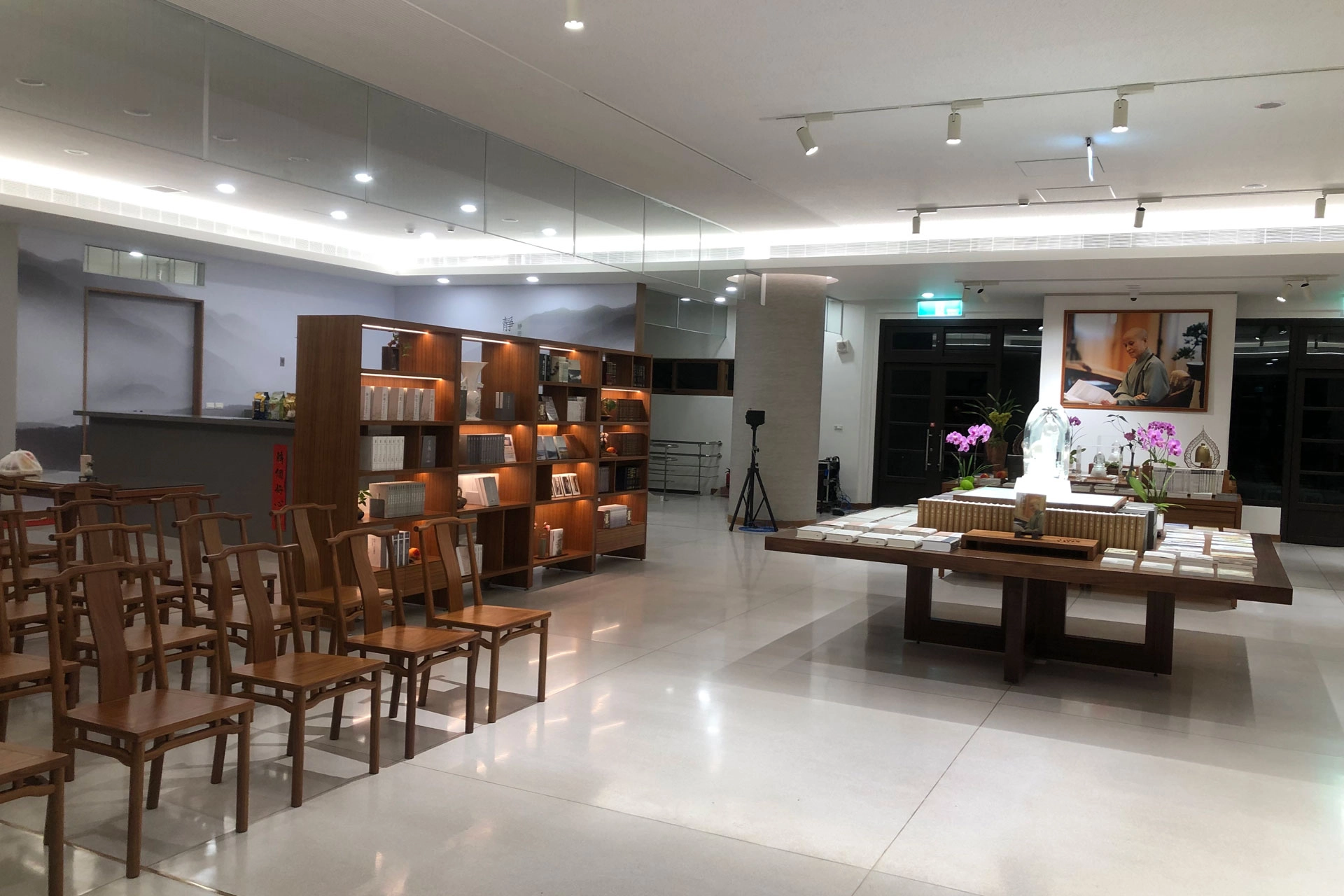 靜思書軒本店