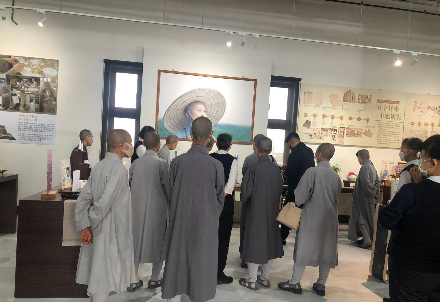 回首當年館